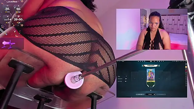 MhiaRey online show from May 23, 1:37 pm