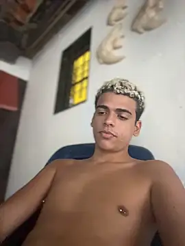 Leo bunny hot online show from February 3, 12:31 am