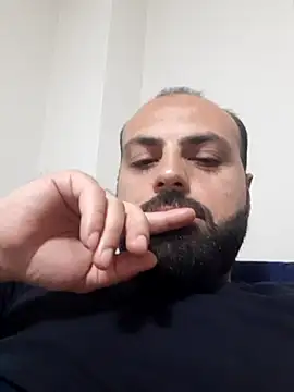 Snapshot of krzantem3454 chatting on March 27, 8:41 pm krzantem3454 online show from March 27, 8:41 pm