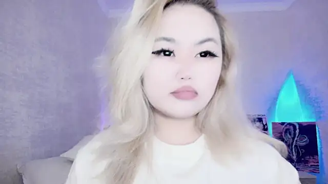 Snapshot of amelia_sunlight chatting on December 13, 12:20 am amelia sunlight online show from December 13, 12:20 am