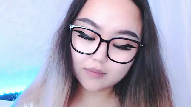 Snapshot of amelia_sunlight chatting on July 9, 7:18 pm amelia sunlight online show from July 9, 7:18 pm