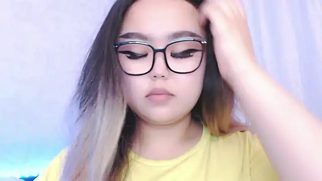 Snapshot of amelia_sunlight chatting on July 13, 3:48 pm amelia sunlight online show from July 13, 3:48 pm