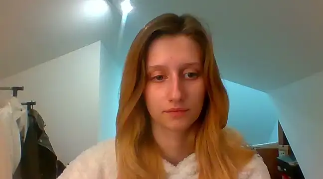 Snapshot of LUNA_delight chatting on January 8, 5:48 pm LUNA delight online show from January 8, 5:48 pm