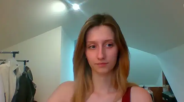 Snapshot of LUNA_delight chatting on January 22, 2:46 pm LUNA delight online show from January 22, 2:46 pm