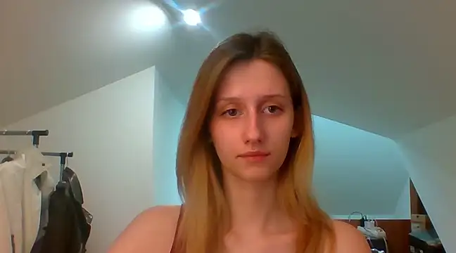 Snapshot of LUNA_delight chatting on January 22, 5:49 pm LUNA delight online show from January 22, 5:49 pm