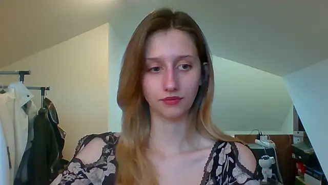 Snapshot of LUNA_delight chatting on January 24, 2:41 pm LUNA delight online show from January 24, 2:41 pm