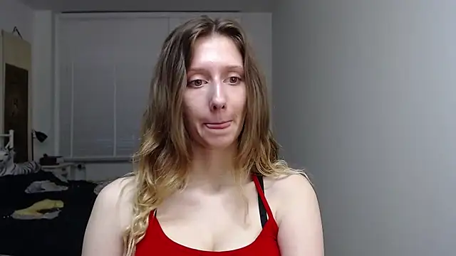 Snapshot of LUNA_delight chatting on October 27, 6:28 am LUNA delight online show from October 27, 6:28 am