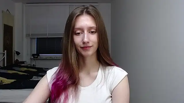 Snapshot of LUNA_delight chatting on November 17, 6:30 am LUNA delight online show from November 17, 6:30 am