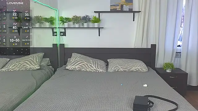 Snapshot of Ron_Vils chatting on November 20, 9:53 am Ron Vils online show from November 20, 9:53 am