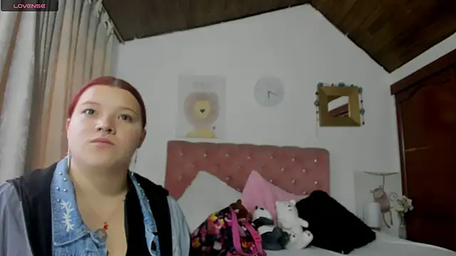 CelessteRedds online show from March 8, 11:27 am