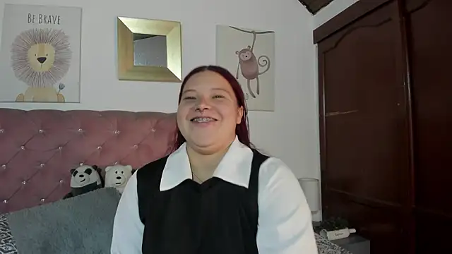 CelessteRedds online show from February 4, 12:00 pm