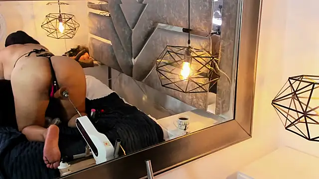 Snapshot of Slut_Milf_ chatting on July 31, 7:24 pm Slut Milf online show from July 31, 7:24 pm