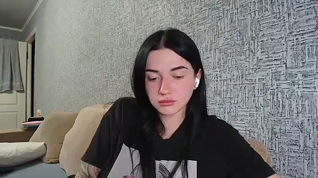 Liana diva online show from March 10, 5:51 pm