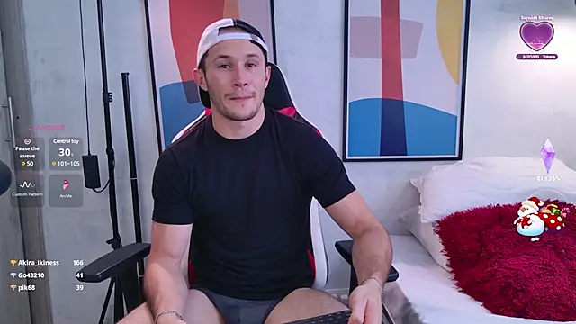 Snapshot of AxelFairchaild chatting on December 28, 4:20 pm AxelFairchaild online show from December 28, 4:20 pm