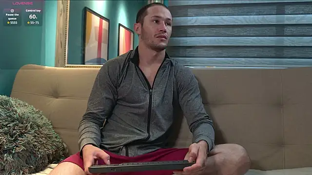 AxelFairchaild online show from October 24, 1:29 pm