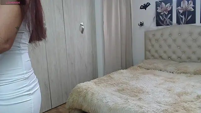 conni f00x online show from October 30, 7:14 pm