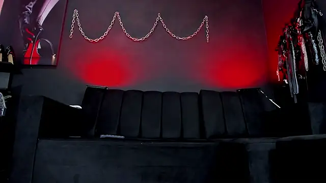 Snapshot of DelaneyStone chatting on February 27, 9:04 pm DelaneyStone online show from February 27, 9:04 pm