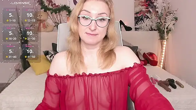 MadissonKiss online show from December 17, 1:11 am