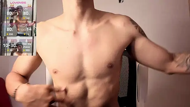 Snapshot of Cristopher23_ chatting on October 27, 11:47 am Cristopher23 online show from October 27, 11:47 am