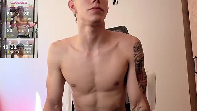 Snapshot of Cristopher23_ chatting on November 8, 2:50 pm Cristopher23 online show from November 8, 2:50 pm