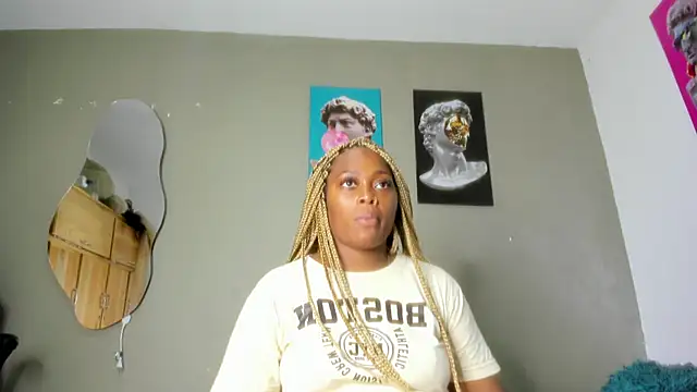 Snapshot of Lilybaudinx96 chatting on March 5, 4:02 am Lilybaudinx96 online show from March 5, 4:02 am