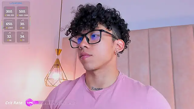 AkazaBoy  online show from November 19, 4:34 am