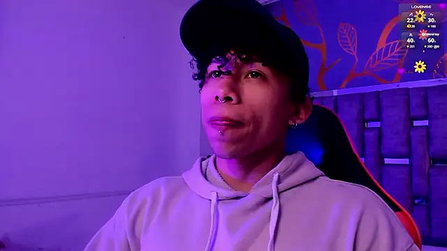 AkazaBoy  online show from March 17, 4:39 am