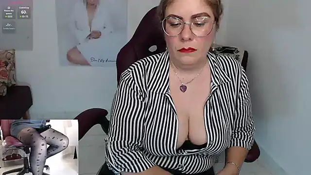 Snapshot of Serenay_ chatting on December 21, 10:51 pm Serenay  online show from December 21, 10:51 pm