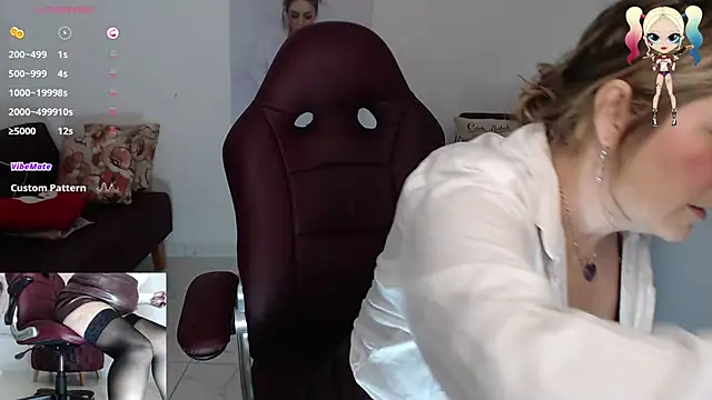 Snapshot of Serenay_ chatting on January 11, 12:44 am Serenay  online show from January 11, 12:44 am
