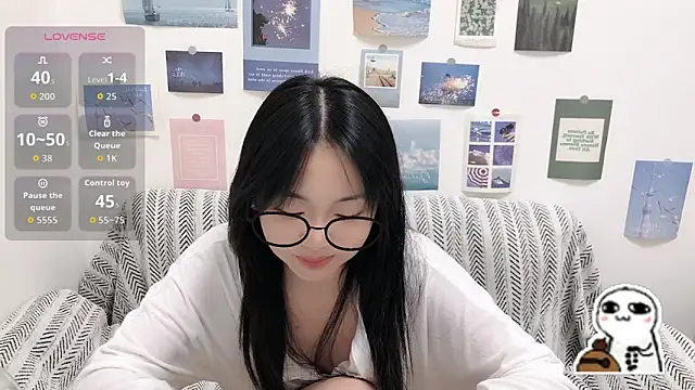 LiLiYbaby online show from September 20, 6:25 am