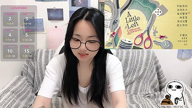 LiLiYbaby online show from April 8, 6:35 am