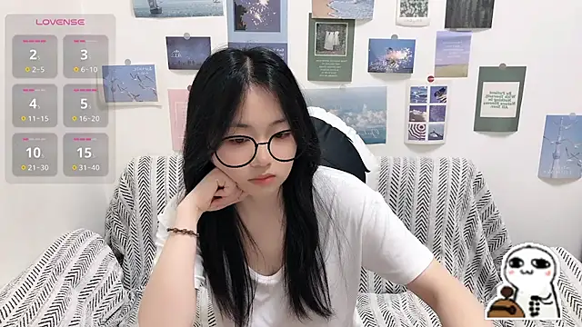 LiLiYbaby online show from June 9, 6:58 am
