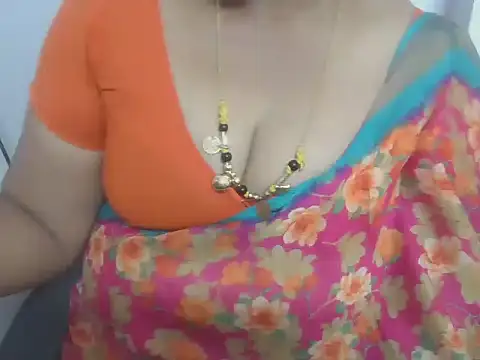 Snapshot of Swathi_sexy chatting on December 22, 6:43 am Swathi sexy online show from December 22, 6:43 am