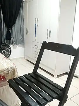 Snapshot of johnwalkerRjts chatting on November 19, 3:45 pm johnwalkerRjts online show from November 19, 3:45 pm