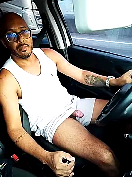 Snapshot of johnwalkerRjts chatting on March 16, 9:46 am johnwalkerRjts online show from March 16, 9:46 am