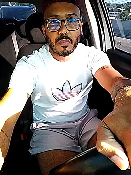 Snapshot of johnwalkerRjts chatting on March 26, 10:54 am johnwalkerRjts online show from March 26, 10:54 am