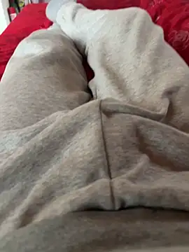 daubine46 online show from March 15, 4:02 pm