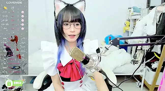 Snapshot of RassieRaph chatting on February 21, 7:21 pm RassieRaph online show from February 21, 7:21 pm