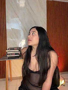 floriamANDjazmin online show from May 22, 7:08 pm