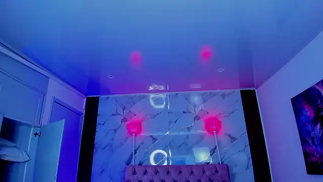 AuroraDiaz online show from February 3, 7:19 pm