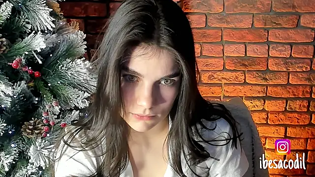 adriana allien online show from January 6, 2:37 am