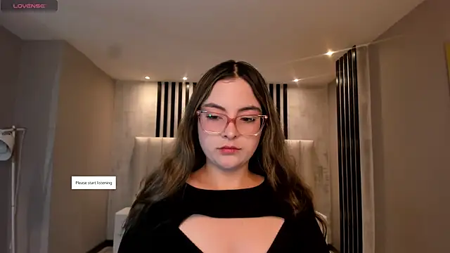 Snapshot of AllisonRogersX chatting on May 19, 10:54 am AllisonRogersX online show from May 19, 10:54 am