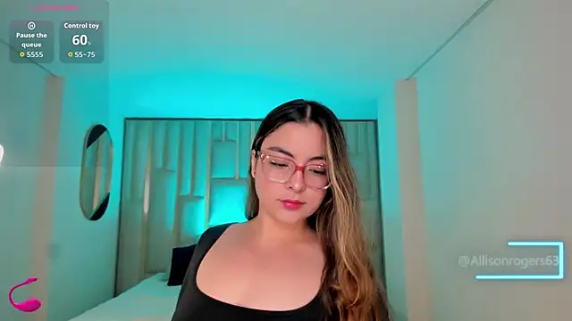Snapshot of AllisonRogersX chatting on May 26, 10:55 am AllisonRogersX online show from May 26, 10:55 am