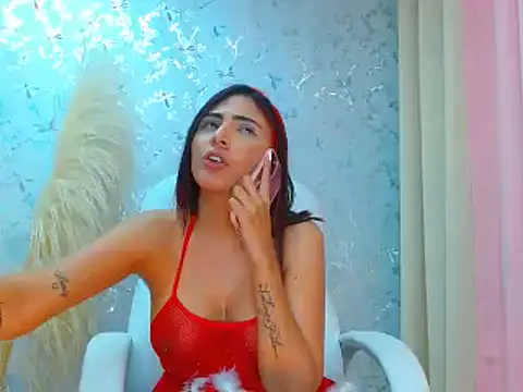 talianaprada online show from December 8, 6:54 am