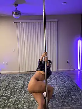 afavoredangel online show from February 12, 4:29 am