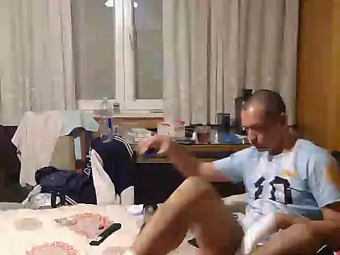 Snapshot of poskok_7988 chatting on November 5, 5:46 pm poskok 7988 online show from November 5, 5:46 pm