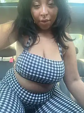 Snapshot of BaileyBaird chatting on June 22, 7:44 pm BaileyBaird online show from June 22, 7:44 pm
