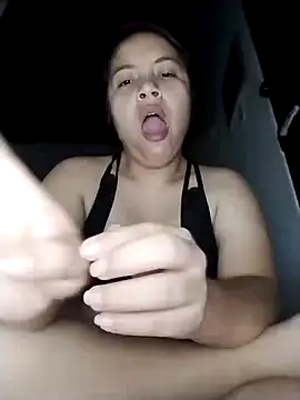 lisseth online show from January 18, 7:49 am