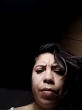 lisseth online show from November 8, 3:39 am