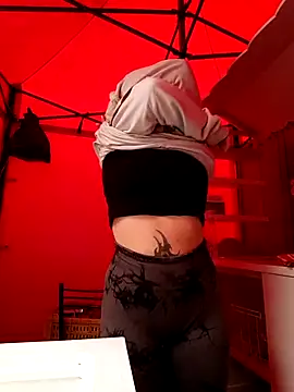 SAMANTHA-16  online show from March 8, 1:37 pm